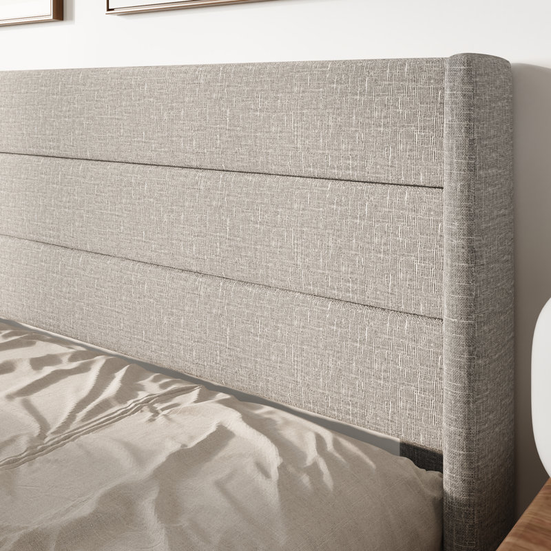 Mercury Row® Verdugo Hydraulic Lift Up Storage Upholstered Platform Bed